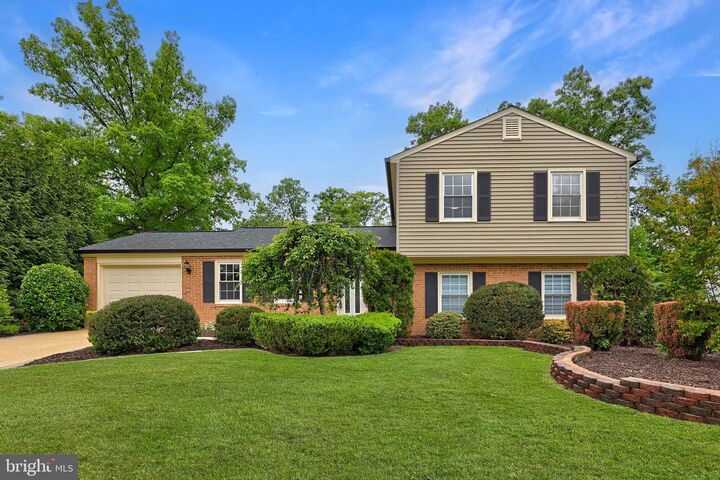Property Photo: 8311 Timber Brook Lane VA 22153