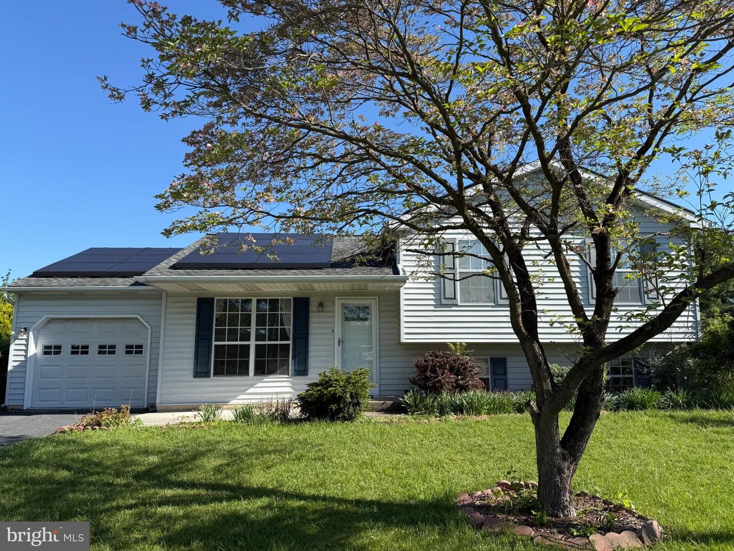 Property Photo:  6210 Ann Street  PA 17111 