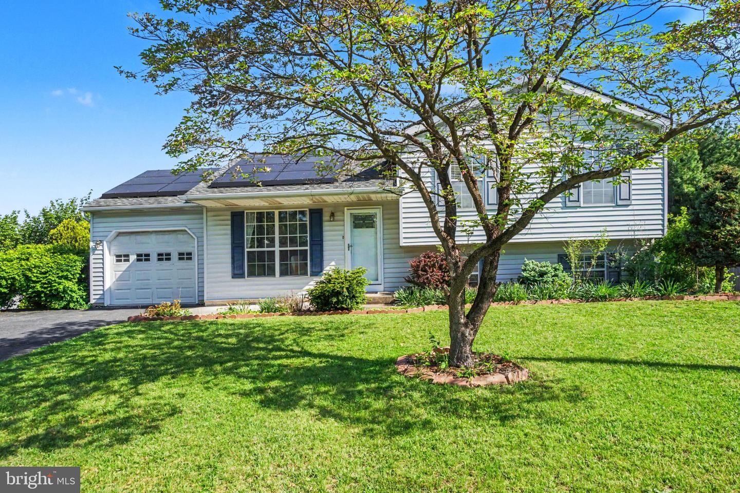 Property Photo:  6210 Ann Street  PA 17111 