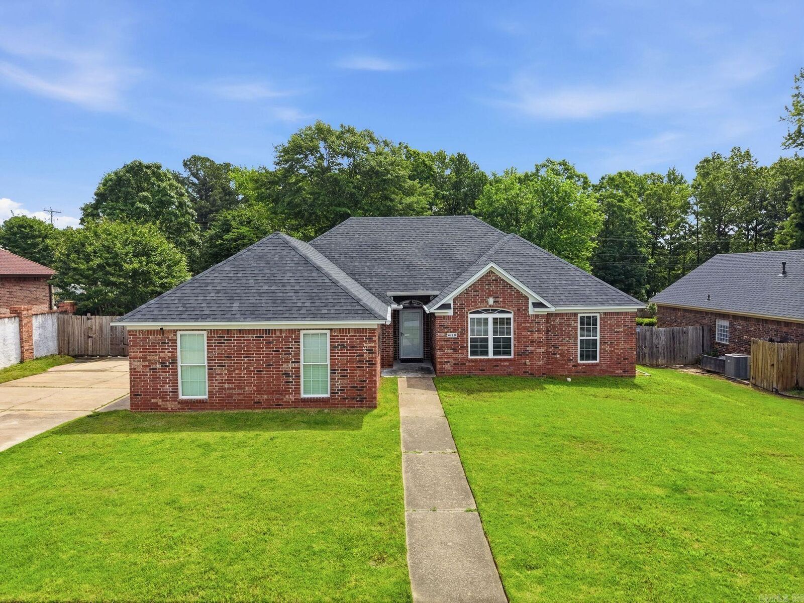 Property Photo: 4110 Stoneybrook Drive AR 72022