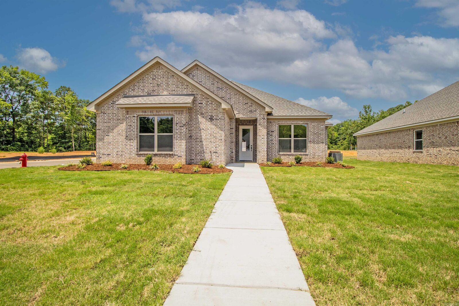 Property Photo: 110 Fitzgerald Drive AR 72015