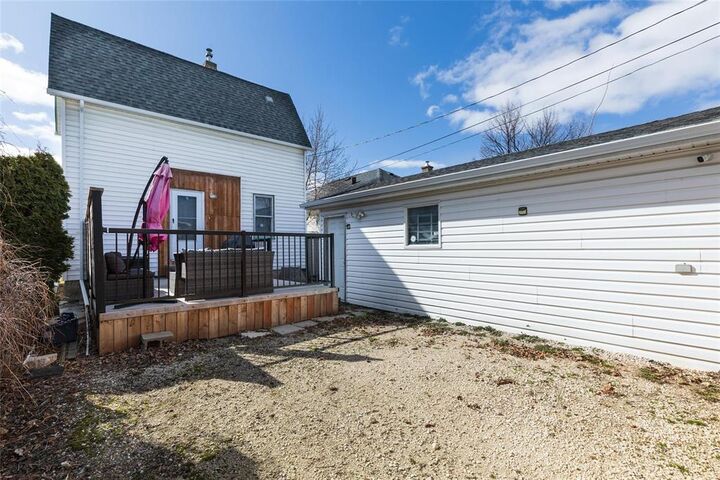 Property Photo:  785 Valour Road  MB R3G 3B1 