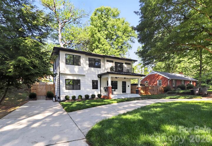 Property Photo:  5026 Buckingham Drive  NC 28209 
