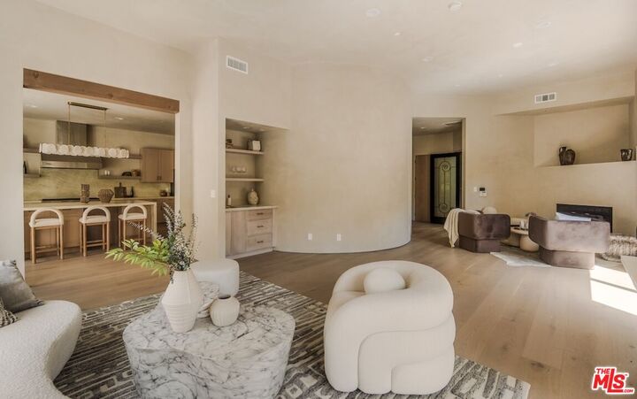 Property Photo:  1969 Curson Pl  CA 90046 