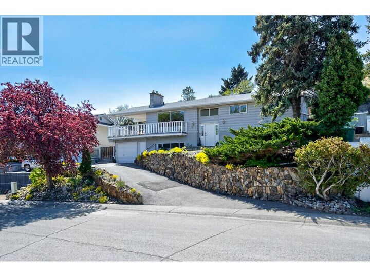 Property Photo: 229 Greenstone Drive BC V2C 1N6
