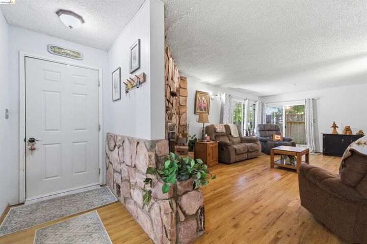 Property Photo:  376 Calaveras Way  CA 95370 