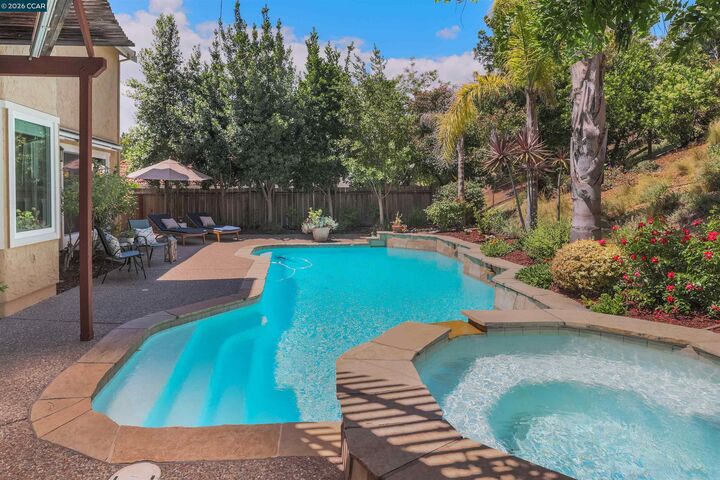 Property Photo: 143 Mount Kennedy Dr CA 94553
