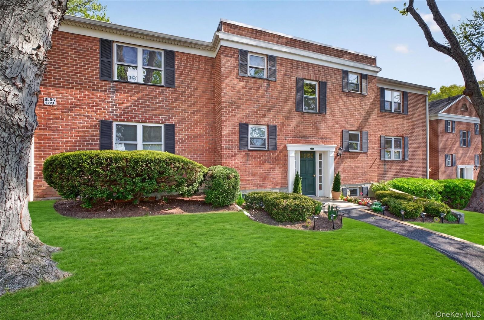 Property Photo:  133-3 S Highland Avenue 5B  NY 10562 