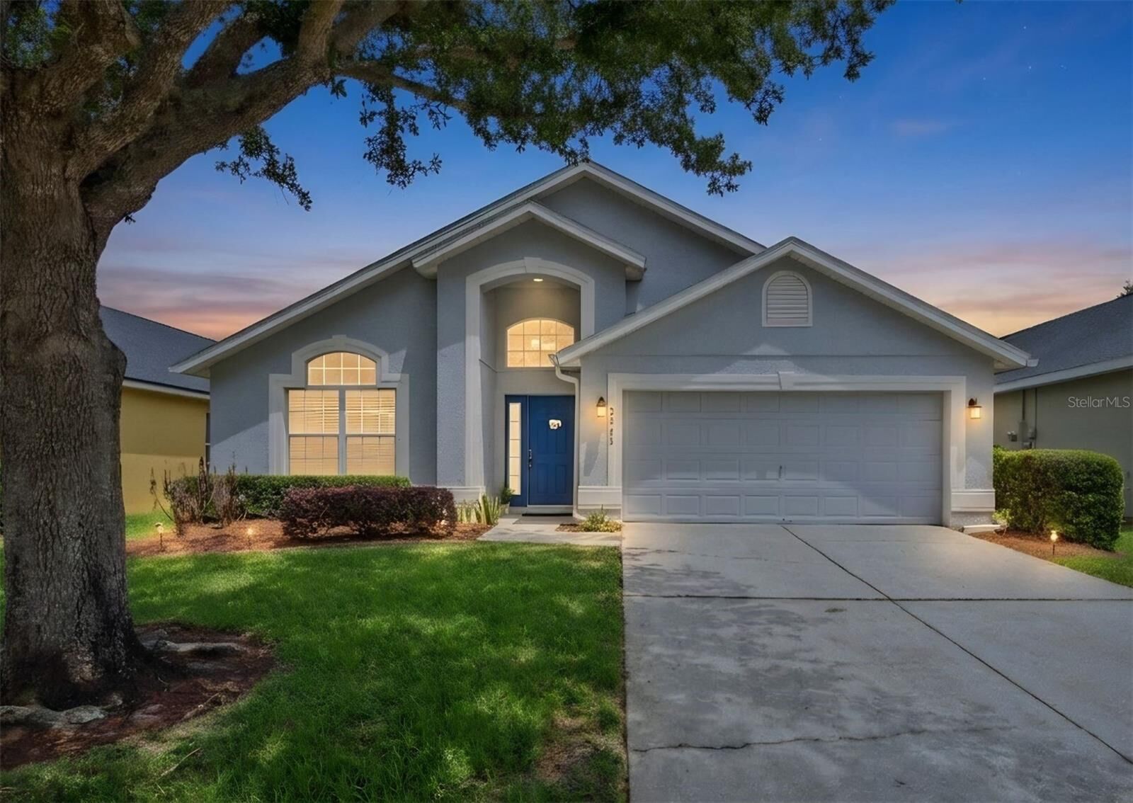 Property Photo:  5345 Los Palma Vista Drive  FL 32837 