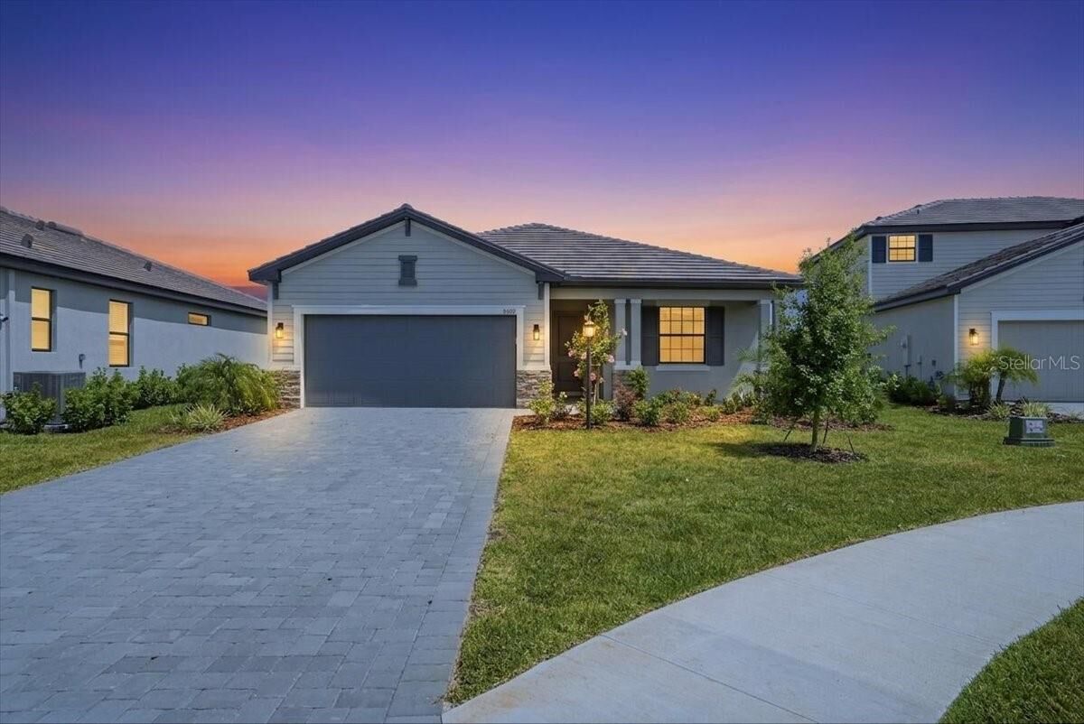 Property Photo: 5309 Seal Isle Court FL 34211