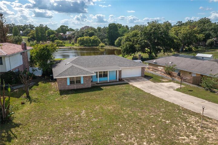 Property Photo: 136 Lake Ring Drive FL 33884