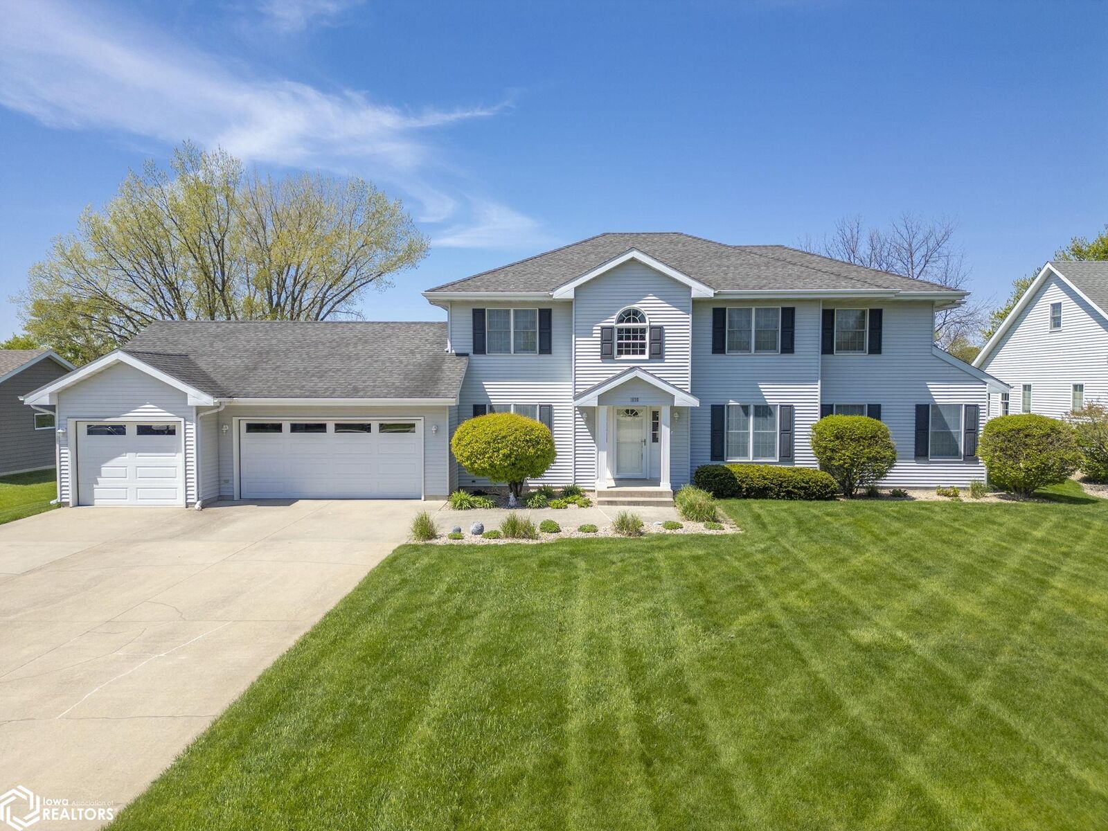 Property Photo: 1530 S Kentucky Avenue IA 50401