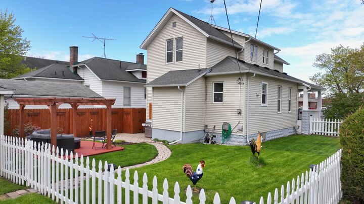 Property Photo:  920 N Jackson Street  MI 48708 