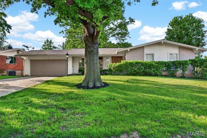 Property Photo:  3255 Classic Drive  MO 63033 