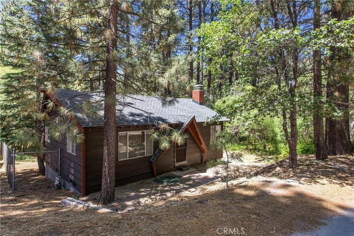 Property Photo:  33471 Weeping Willow  CA 92341 