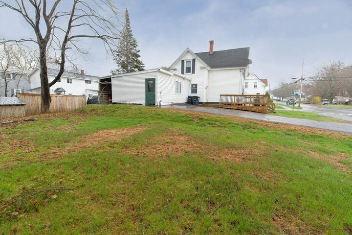 Property Photo:  398 Brunswick Street  ME 04468 