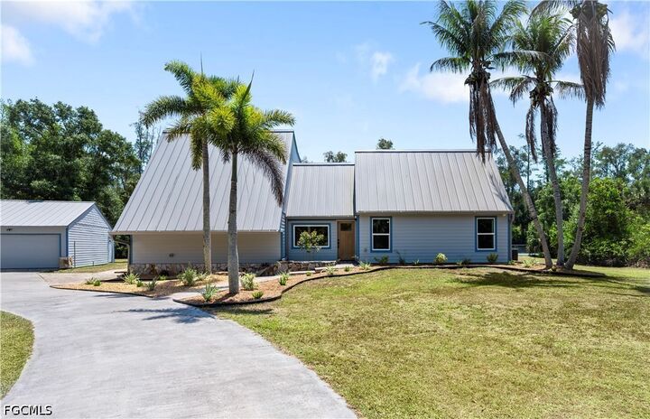 Property Photo:  6268 Foxfire Lane  FL 33912 
