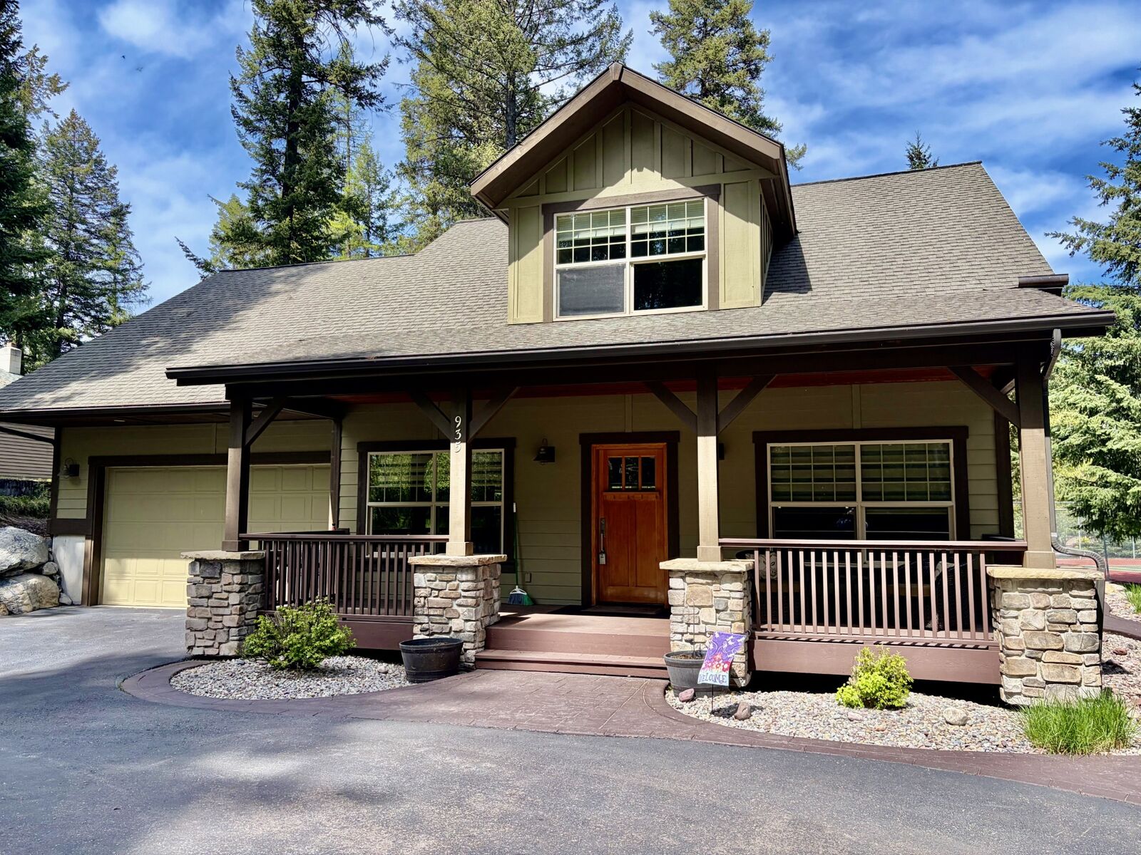 Property Photo:  935 Pack Rat Lane  MT 59937 