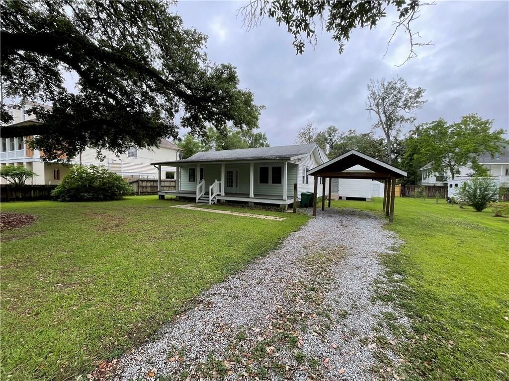 Property Photo: 314 West Beach Parkway LA 70448