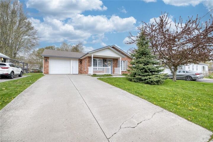 Property Photo: 424 John Street ON N1A 2R2
