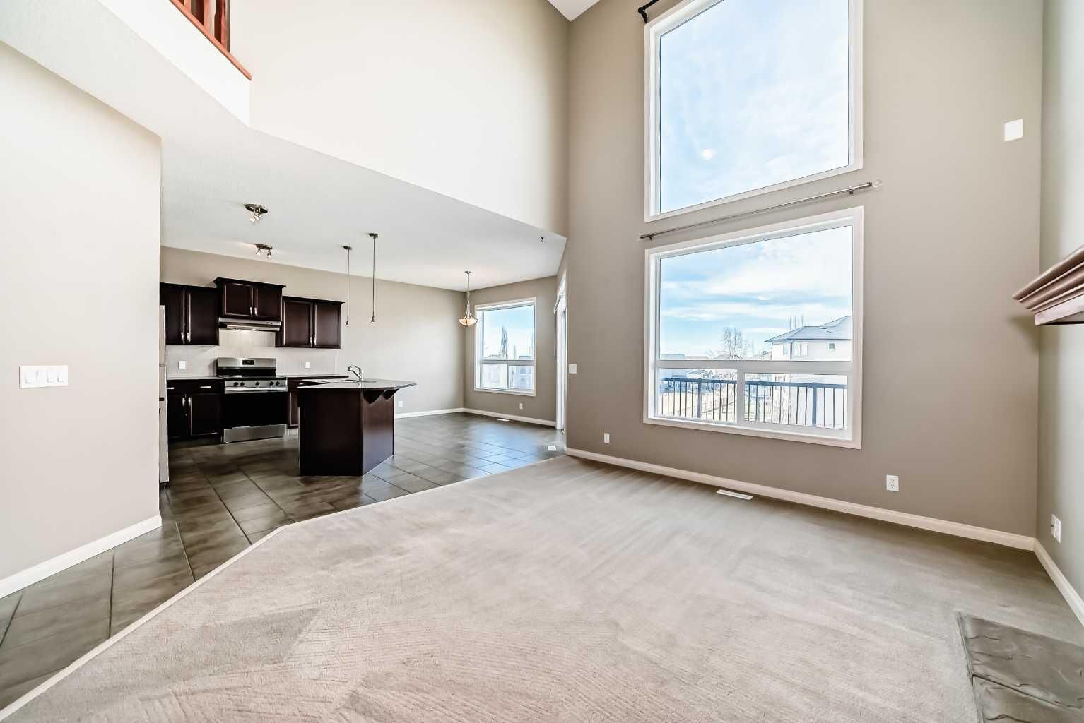 Property Photo:  60 Sunset Circle  AB T4C 0C3 