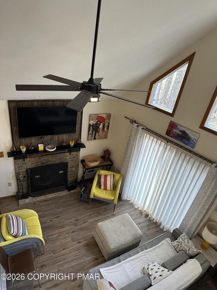 Property Photo: 1113 Wiconisco Drive PA 18347