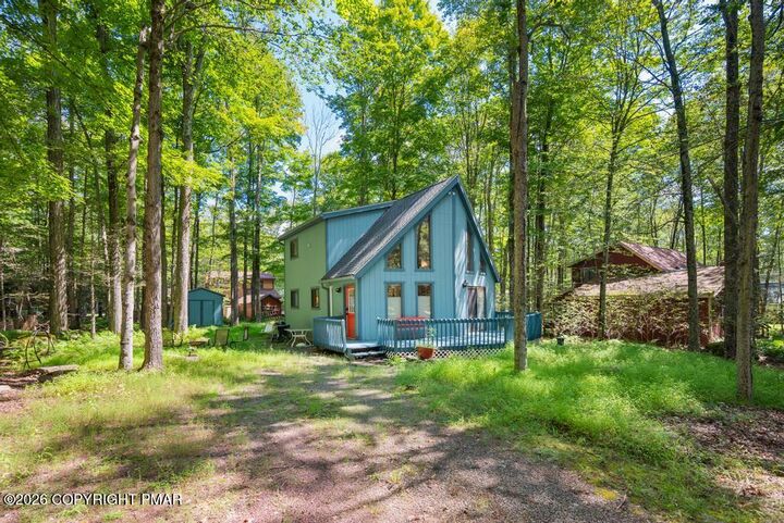 Property Photo:  1113 Wiconisco Drive  PA 18347 