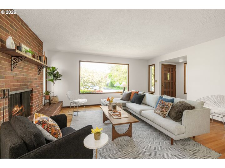 Property Photo:  2919 SE 76th Ave  OR 97206 