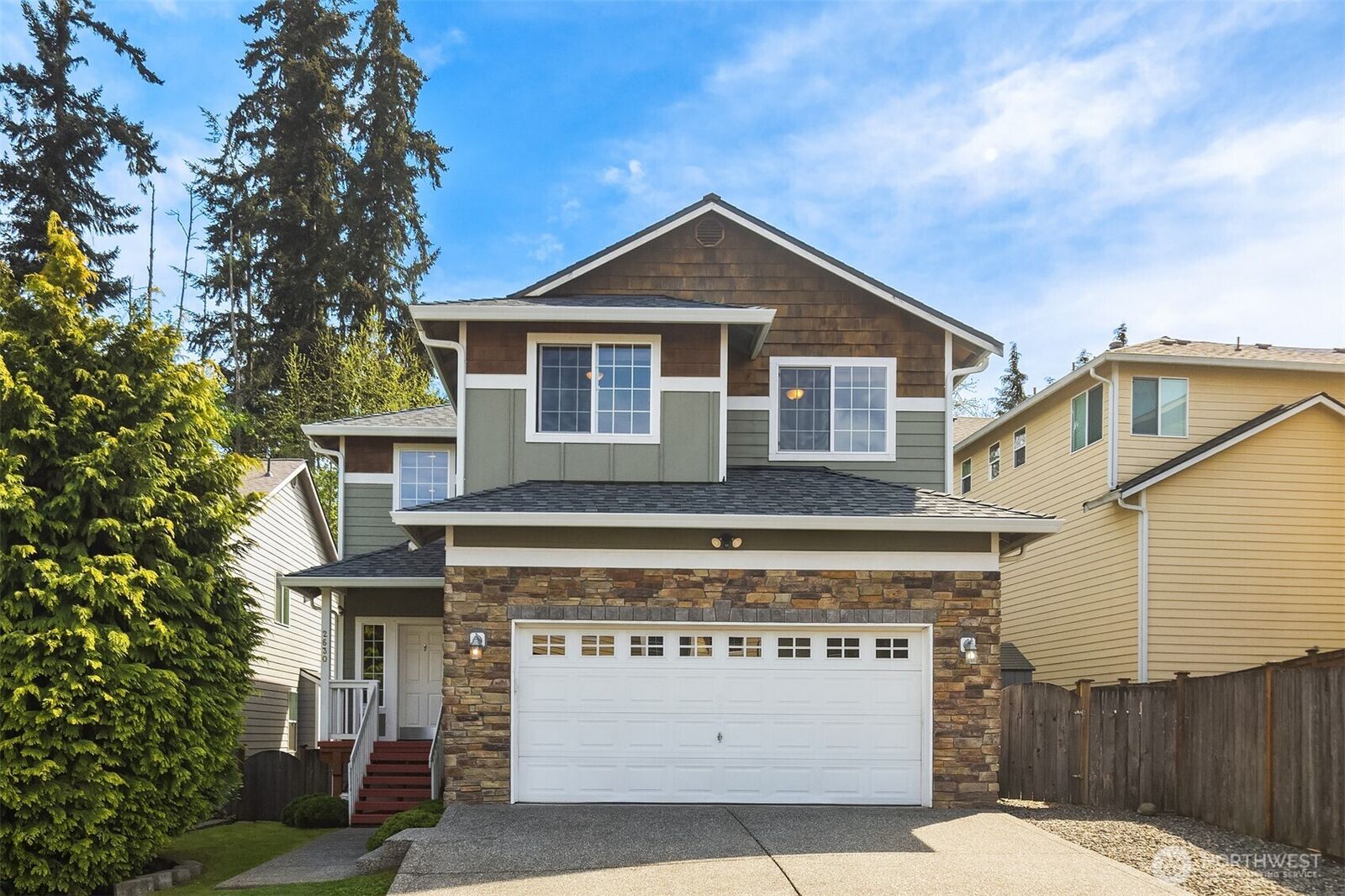 Property Photo:  2630  145th Street SW  WA 98087 