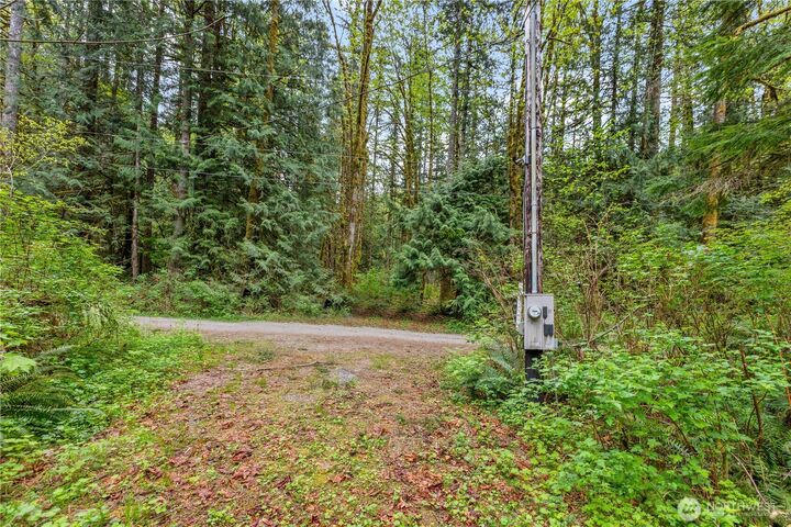 Property Photo:  51223  195th Place SE  WA 98256 