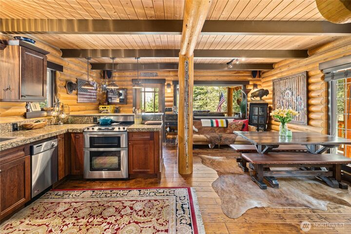 Property Photo:  20  Skull Springs Road  WA 98922 
