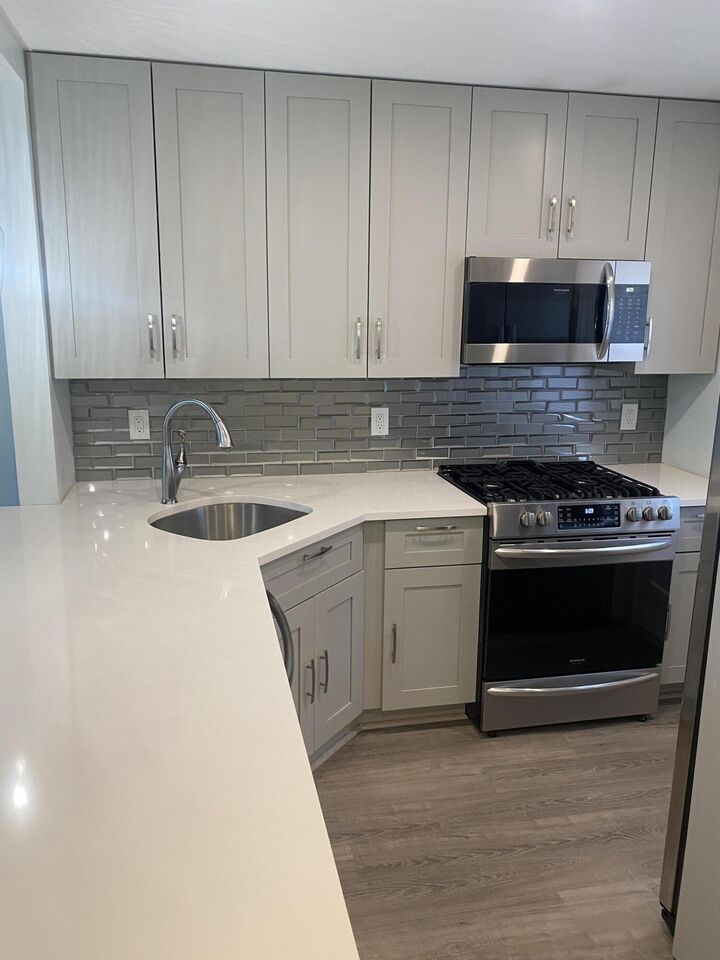 Property Photo:  200 E Royal Palm Road 4080  FL 33432 