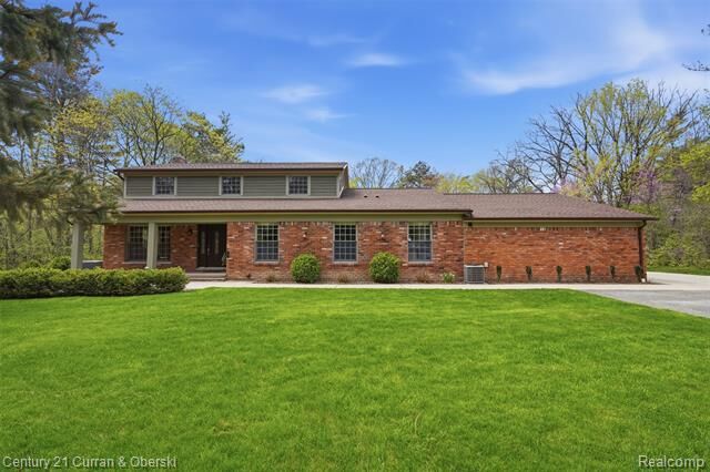 Property Photo:  19559 Meadowbrook Road  MI 48167 