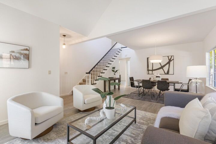 Property Photo:  210 Bradbury Lane  CA 94061 