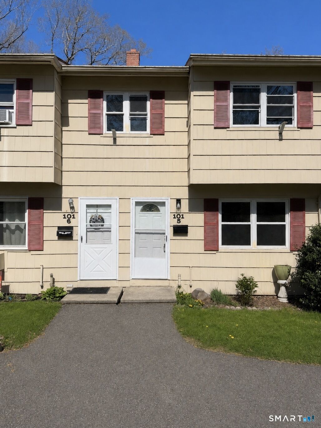 Property Photo:  101 Ridge Road 5  CT 06770 