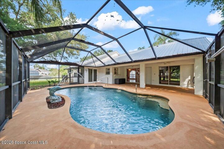 Property Photo:  986 Nixon Circle NE  FL 32907 