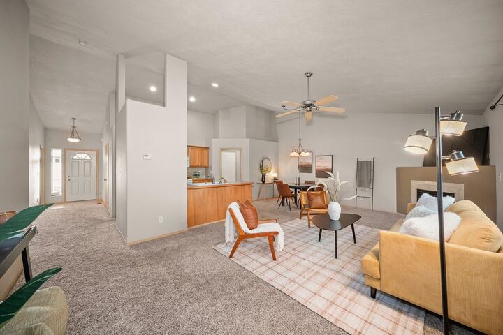 Property Photo:  1712 N Drummond St  WA 99016 