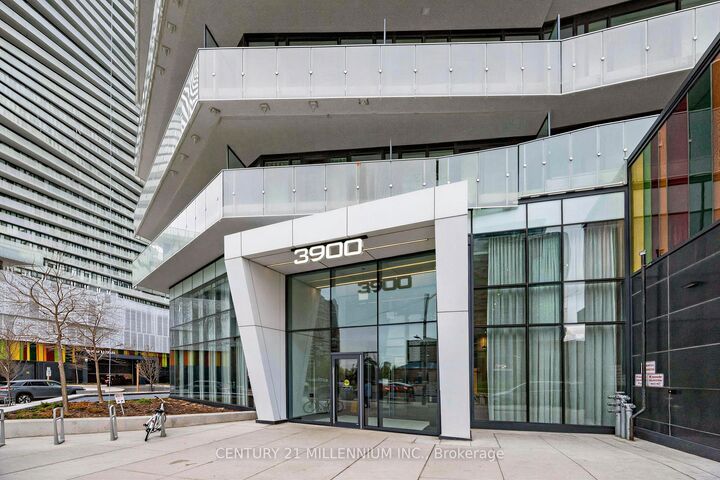 Property Photo:  3900 Confederation Parkway 4104  ON L5B 0K3 