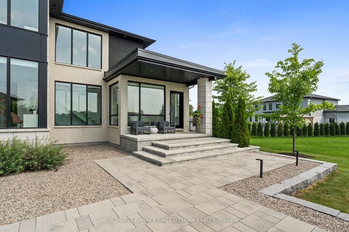 Property Photo:  500 Leimerk Court  ON K4M 0E8 