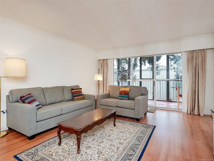 Property Photo: 1101 Hilda St #302 BC V8V 4T2