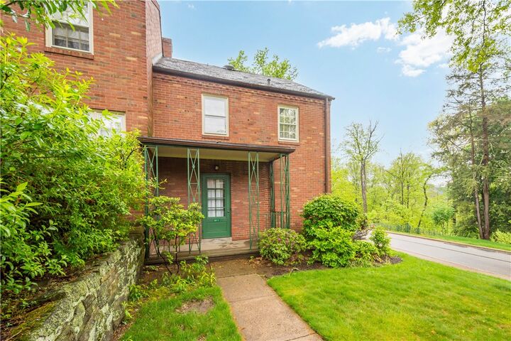Property Photo:  611 Olympia Road  PA 15211 