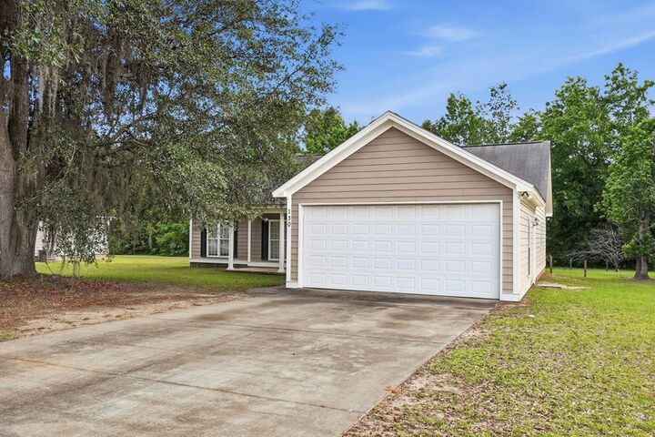 Property Photo: 130 Edinborough Drive GA 31763