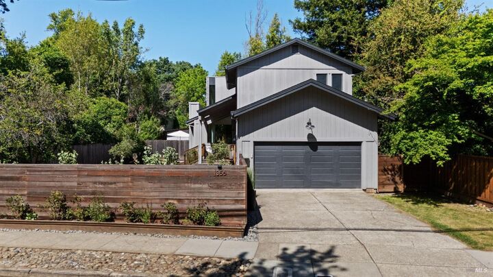 Property Photo:  1356 San Anselmo Avenue  CA 94960 