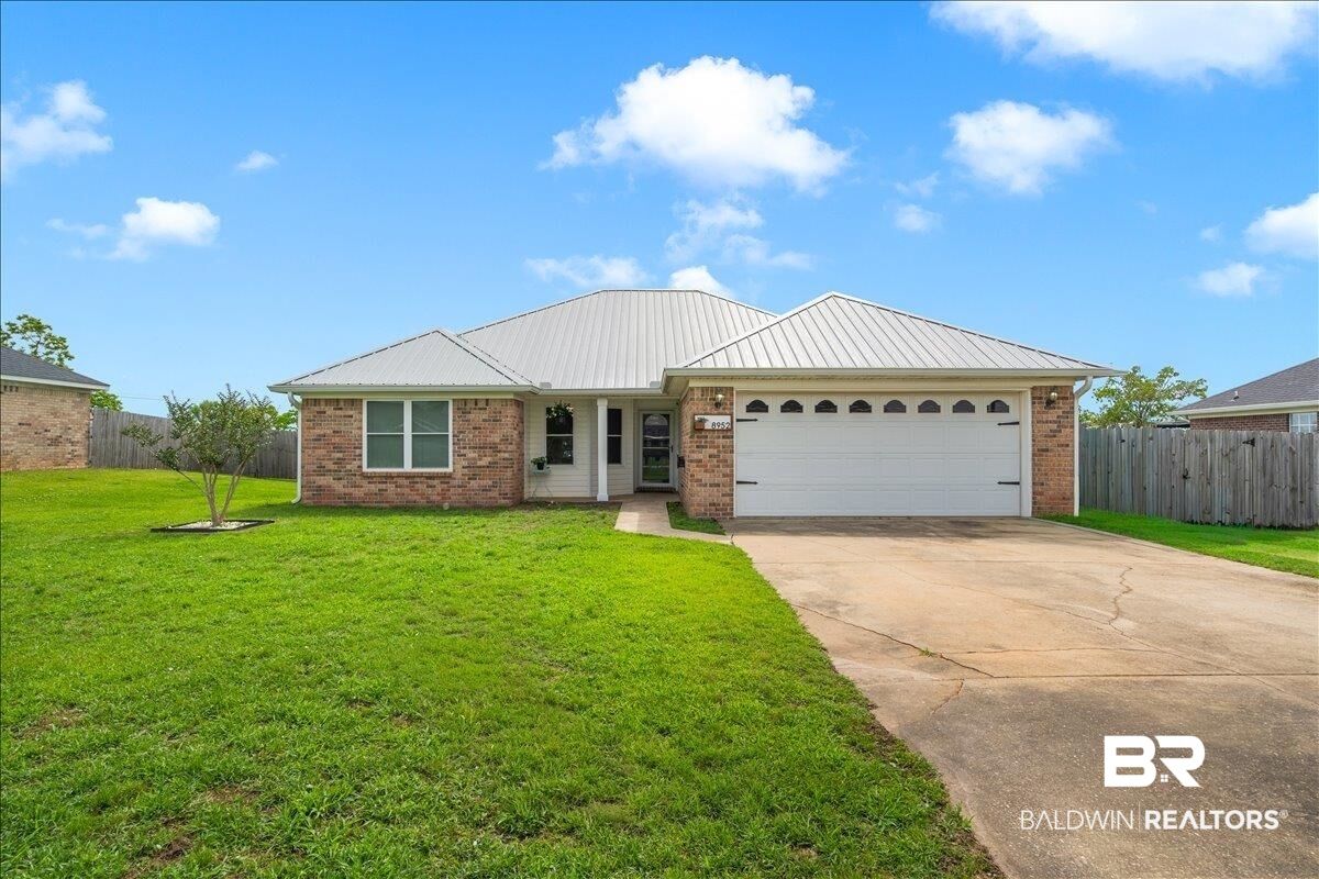 Property Photo: 8952 Sherman Road AL 36535