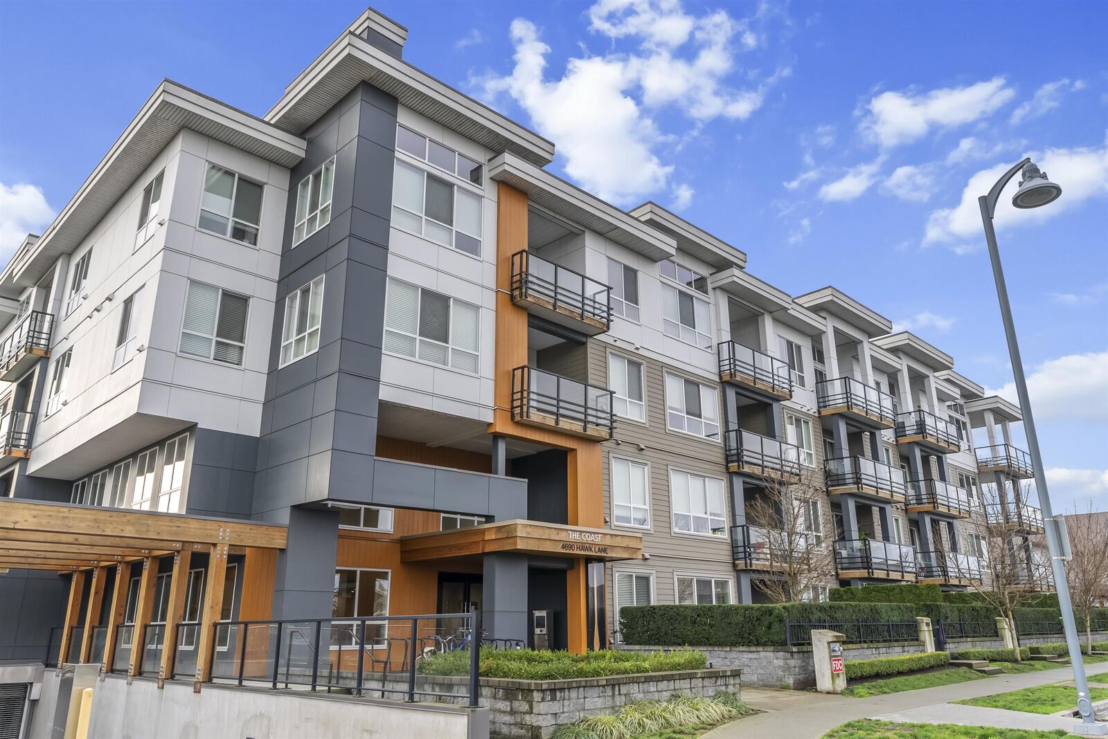 Property Photo:  4690 Hawk Lane 213  BC V4M 0C4 