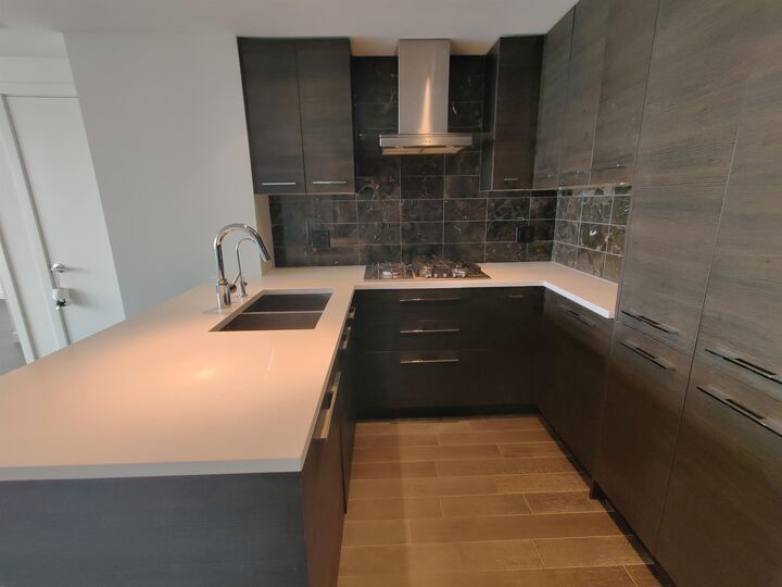 Property Photo: 7468 Lansdowne Road 1607 BC V7C 0B7