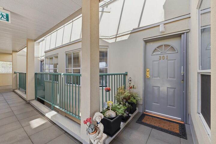 Property Photo: 20680 56 Avenue 301 BC V3A 7R8