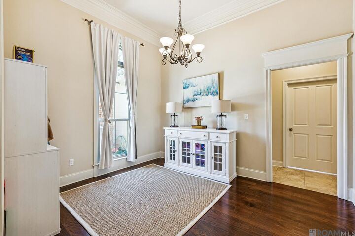 Property Photo:  8910 Glenfield Dr  LA 70809 