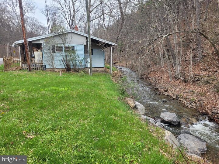 Property Photo:  1224 Dry Run Road  WV 26710 