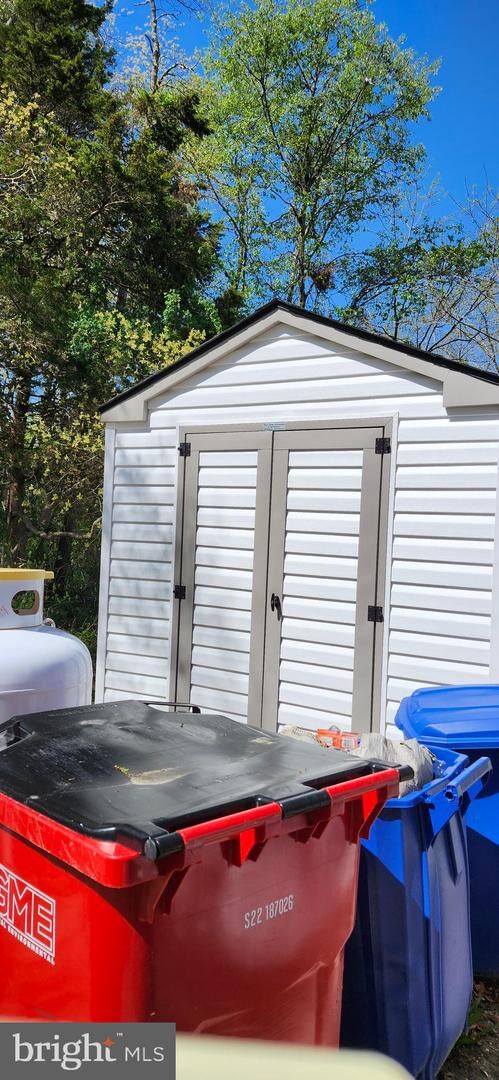Property Photo:  2501 Tilton Rd #121  NJ 08234 